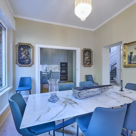 Velia With Air Conditioning And Private Pool Villa *