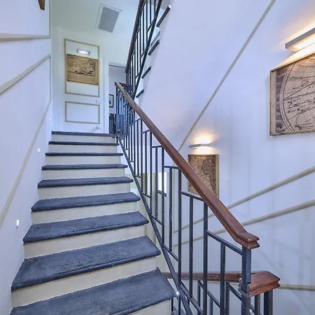 Velia With Air Conditioning And Private Pool Lierna