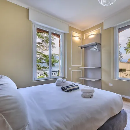 Velia With Air Conditioning And Private Pool 빌라 *