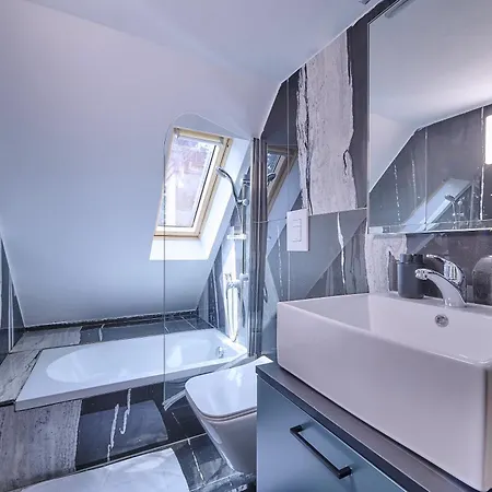 Velia With Air Conditioning And Private Pool 빌라 *