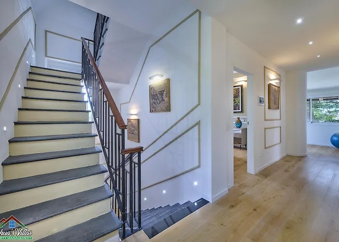 Velia With Air Conditioning And Private Pool