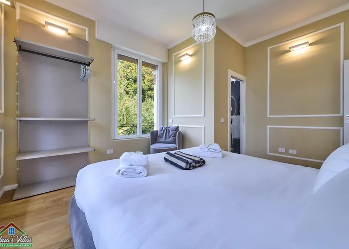 Velia With Air Conditioning And Private Pool Villa Lierna