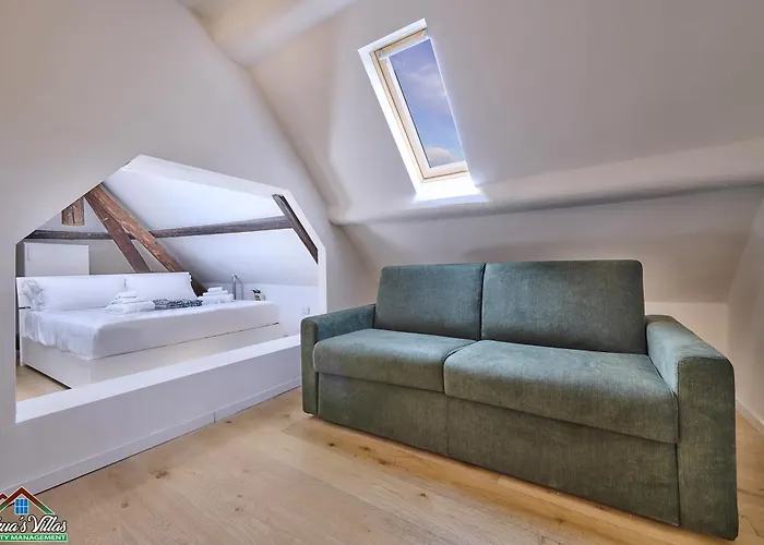 Velia With Air Conditioning And Private Pool Willa *