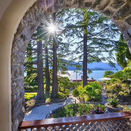 فيلة Velia With Air Conditioning And Private Pool *