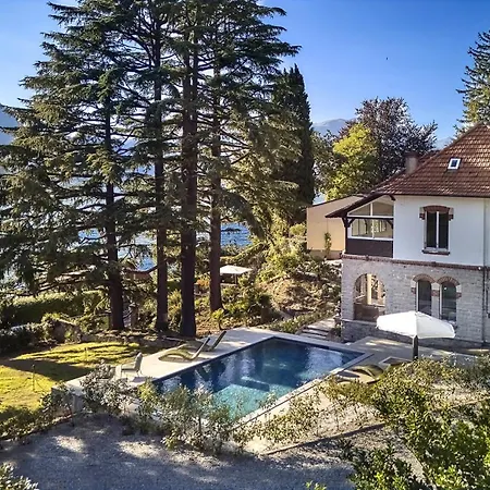 Velia With Air Conditioning And Private Pool Villa Lierna